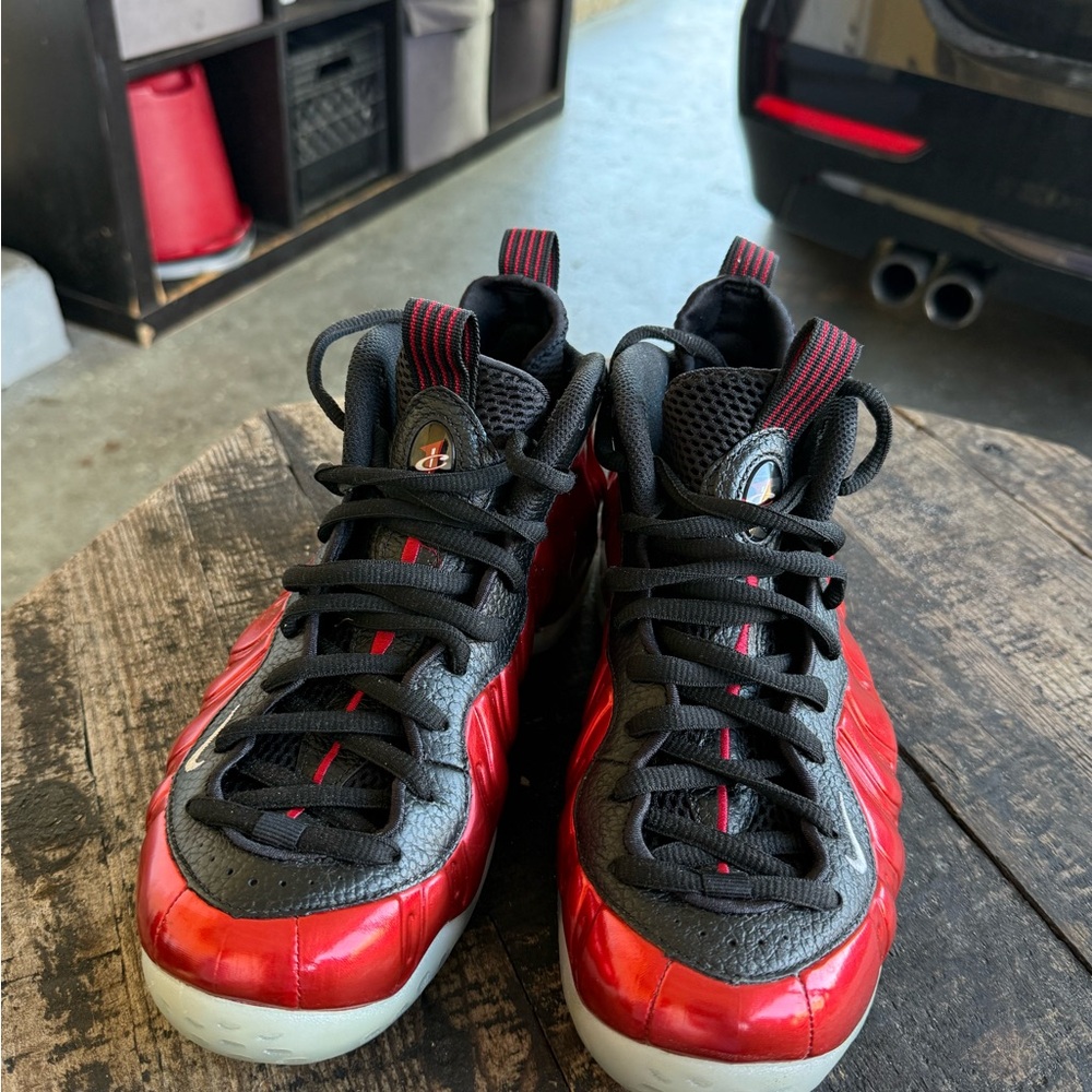 Men’s Red and Black Sneakers - Picture 3 of 3
